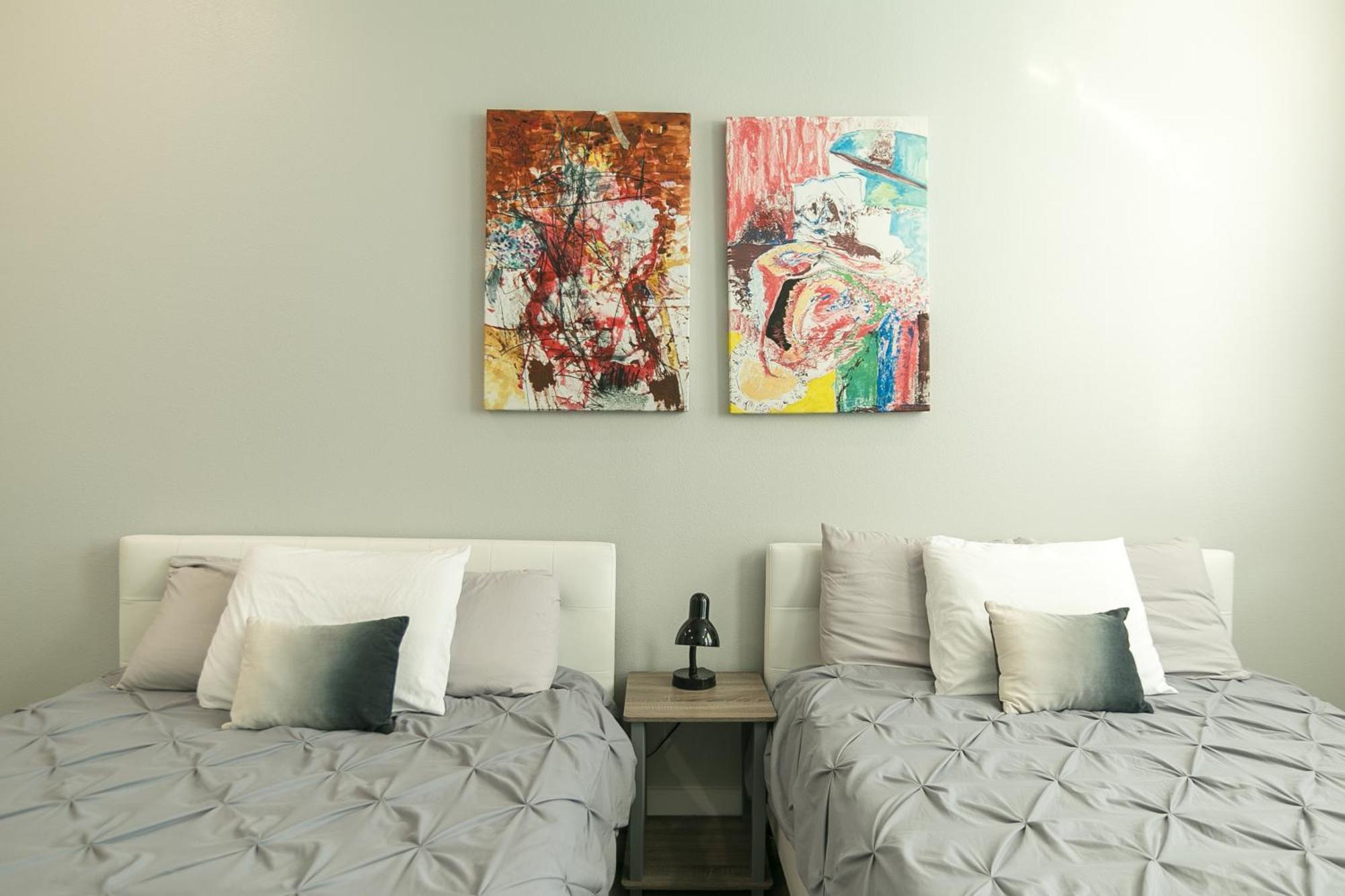 יוסטון Montrose Guesthouse Suites By Dunyha מראה חיצוני תמונה